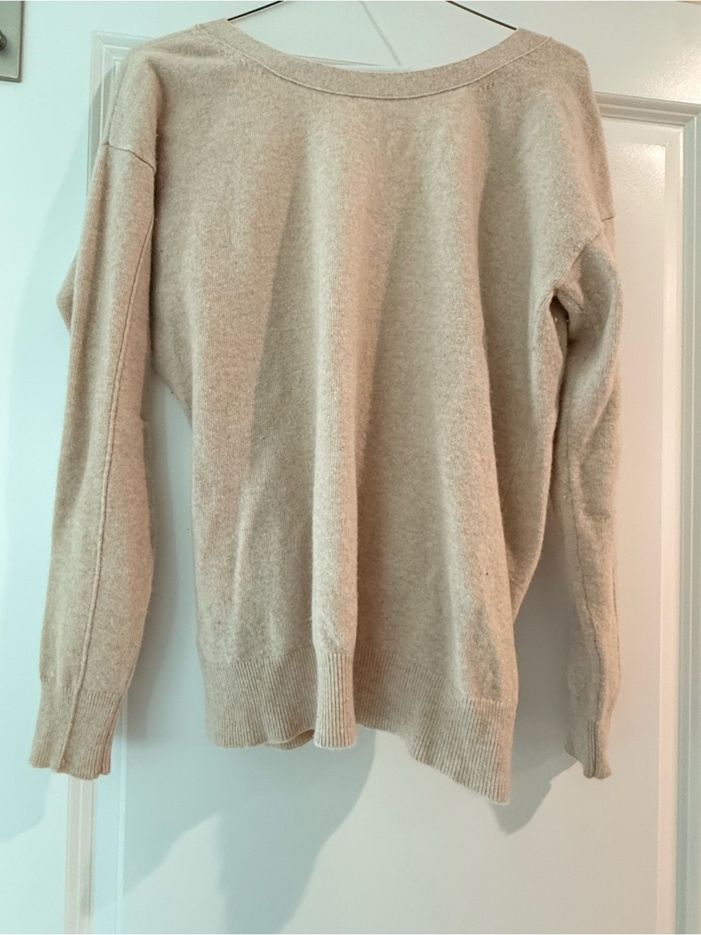 Banana Republic Light Cream Crewneck Sweater